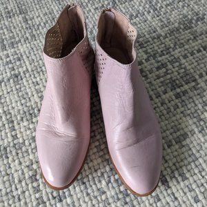 Women's Pale Rose Pink Leather Boots, size 39